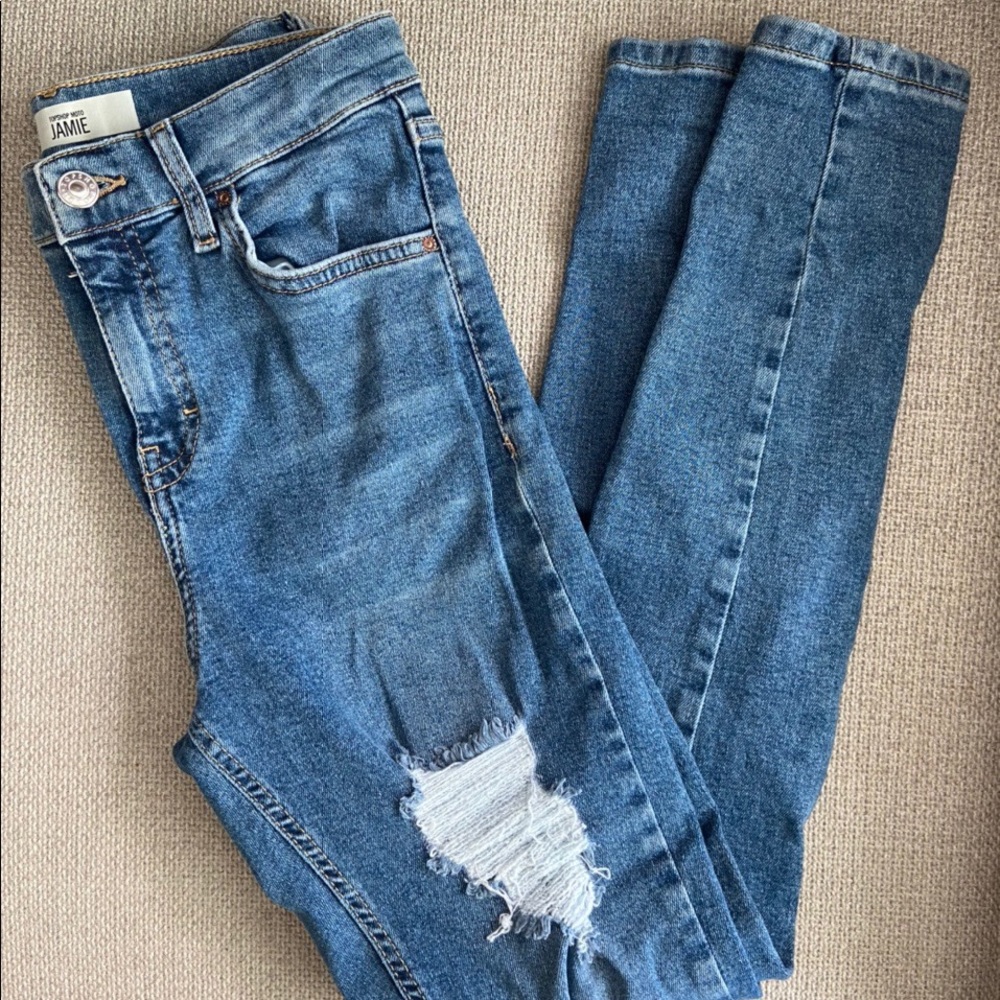 ☁️ Topshop Jamie Distressed Jeans ☁️